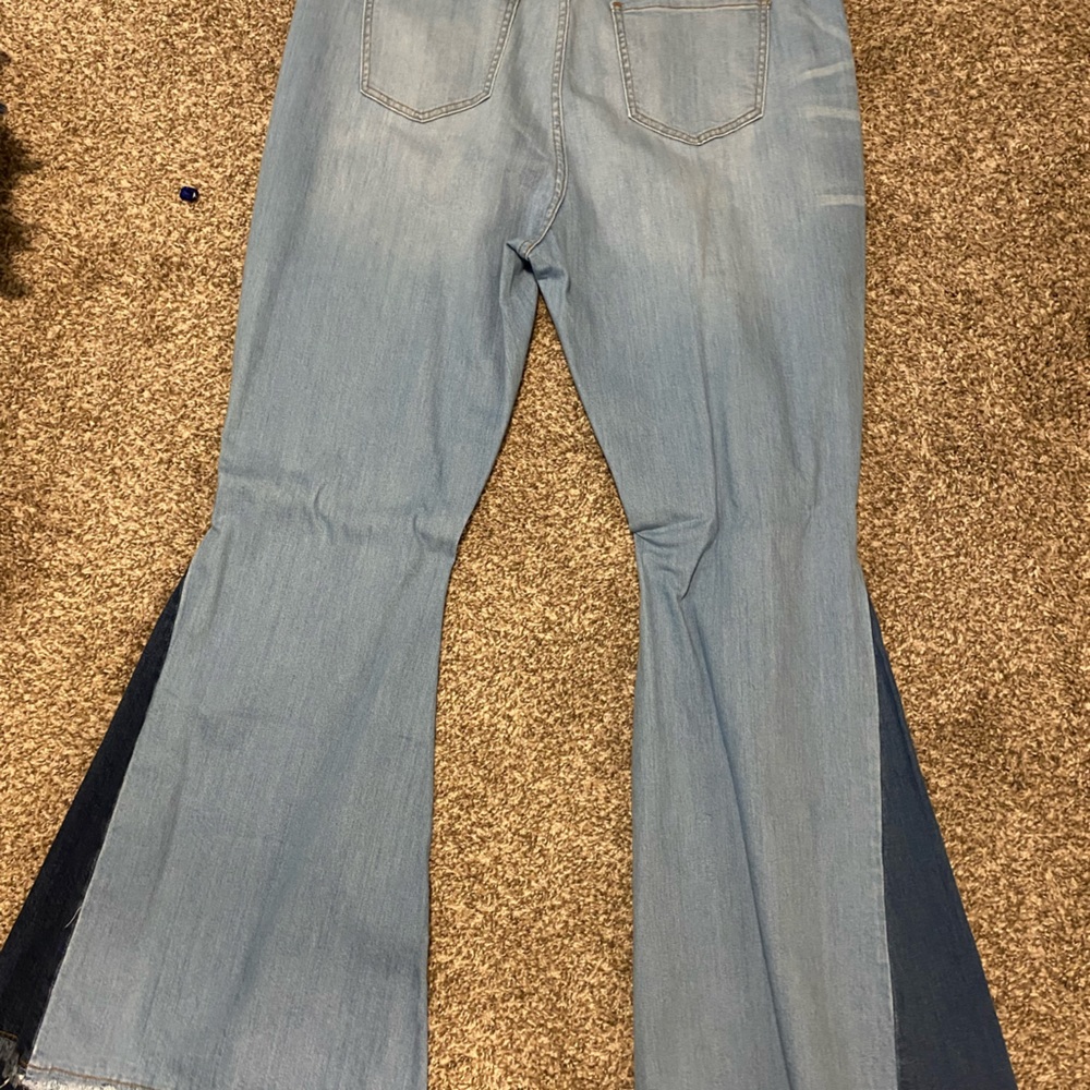 Wide leg jeans